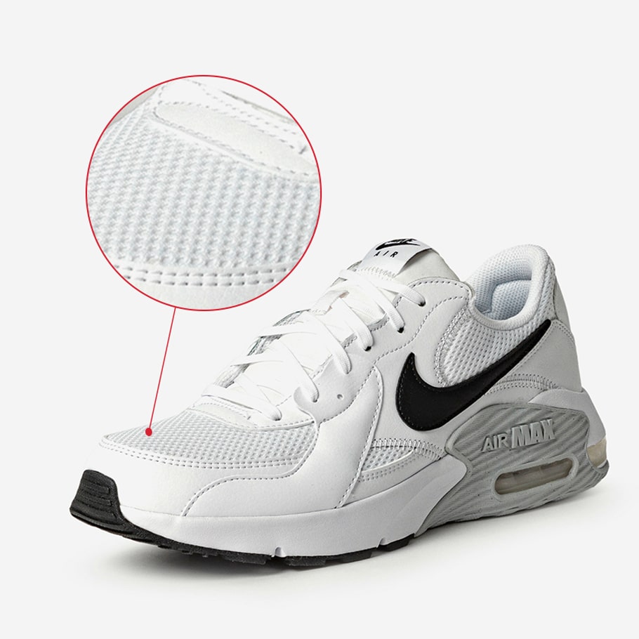 nike air max excee sneakers