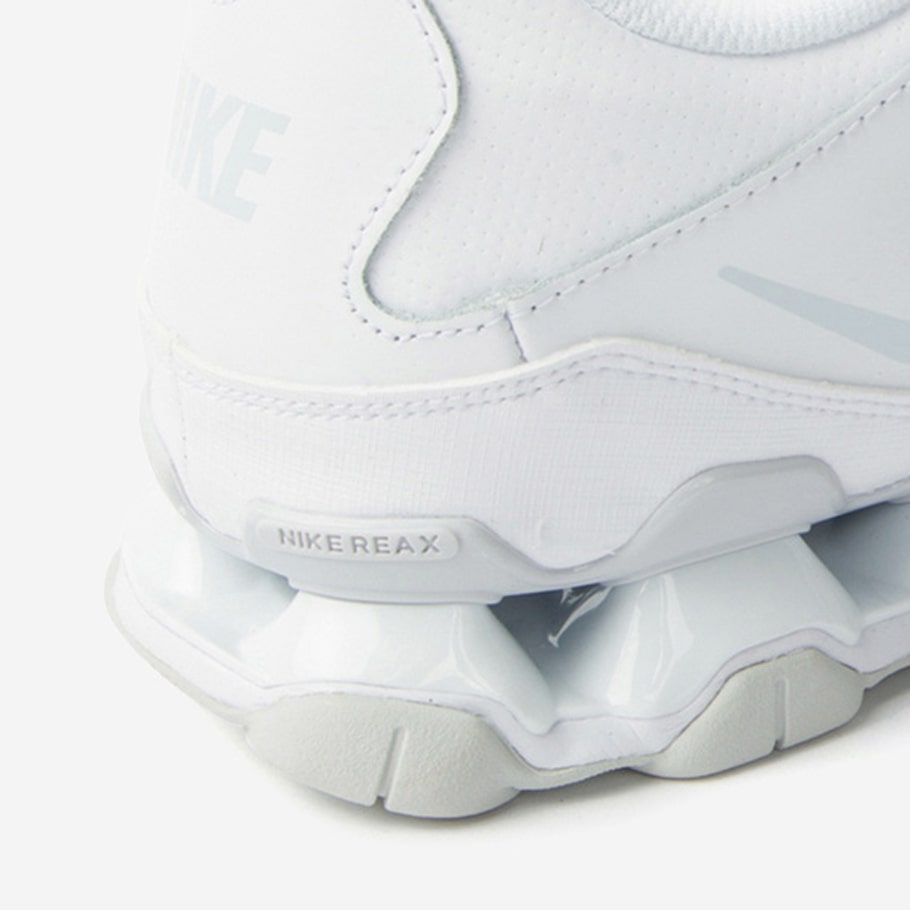 Кроссовки мужские Nike Reax 8 Tr — купить за 9999 рублей в  интернет-магазине Спортмастер