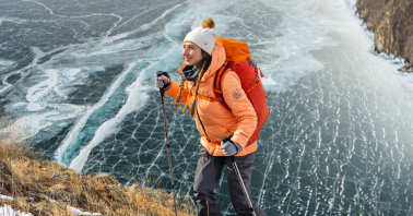Люди в одежде Outventure